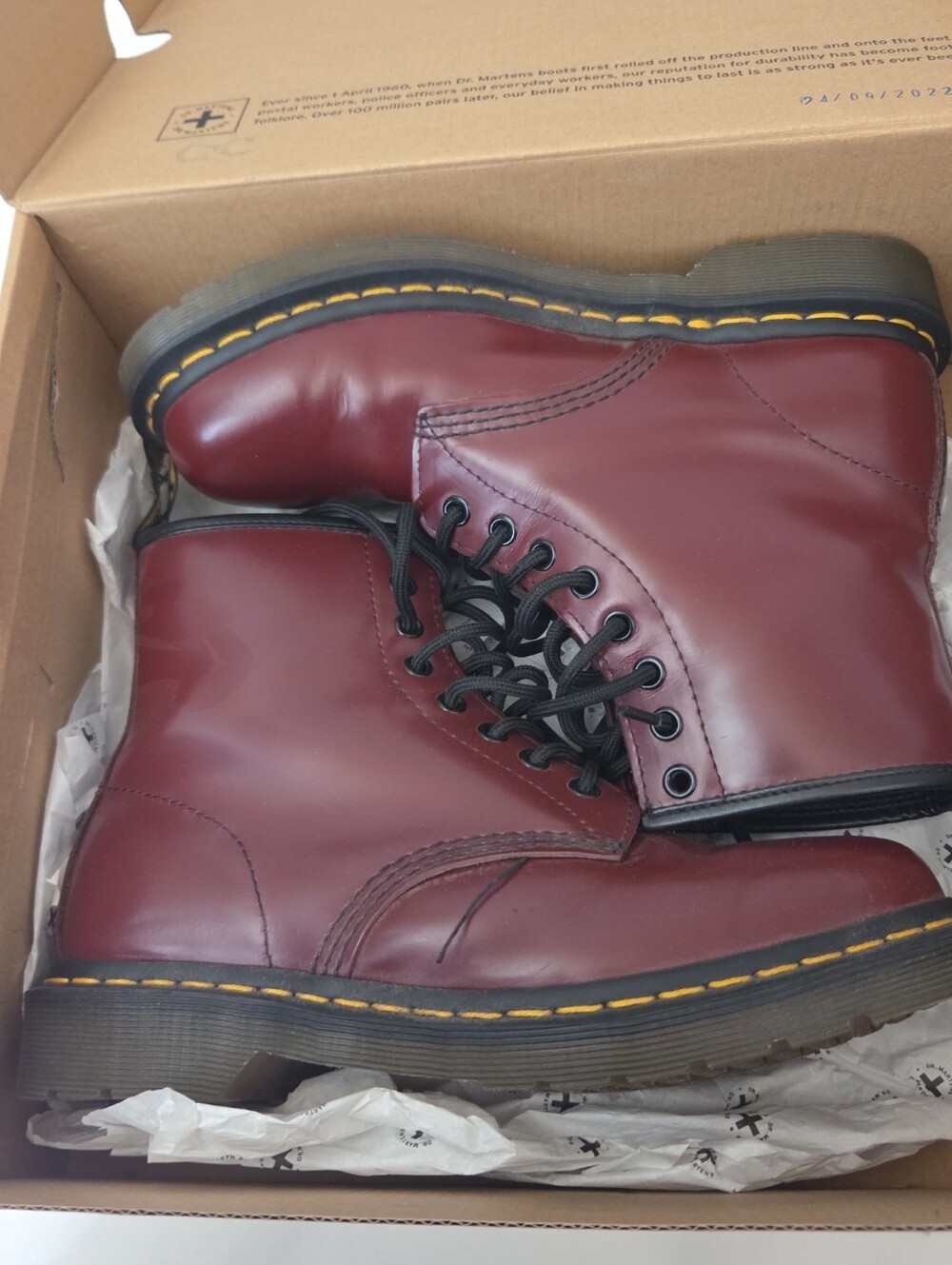 Dr. Martens Men's Dark Burgundy Lace-Up Boots